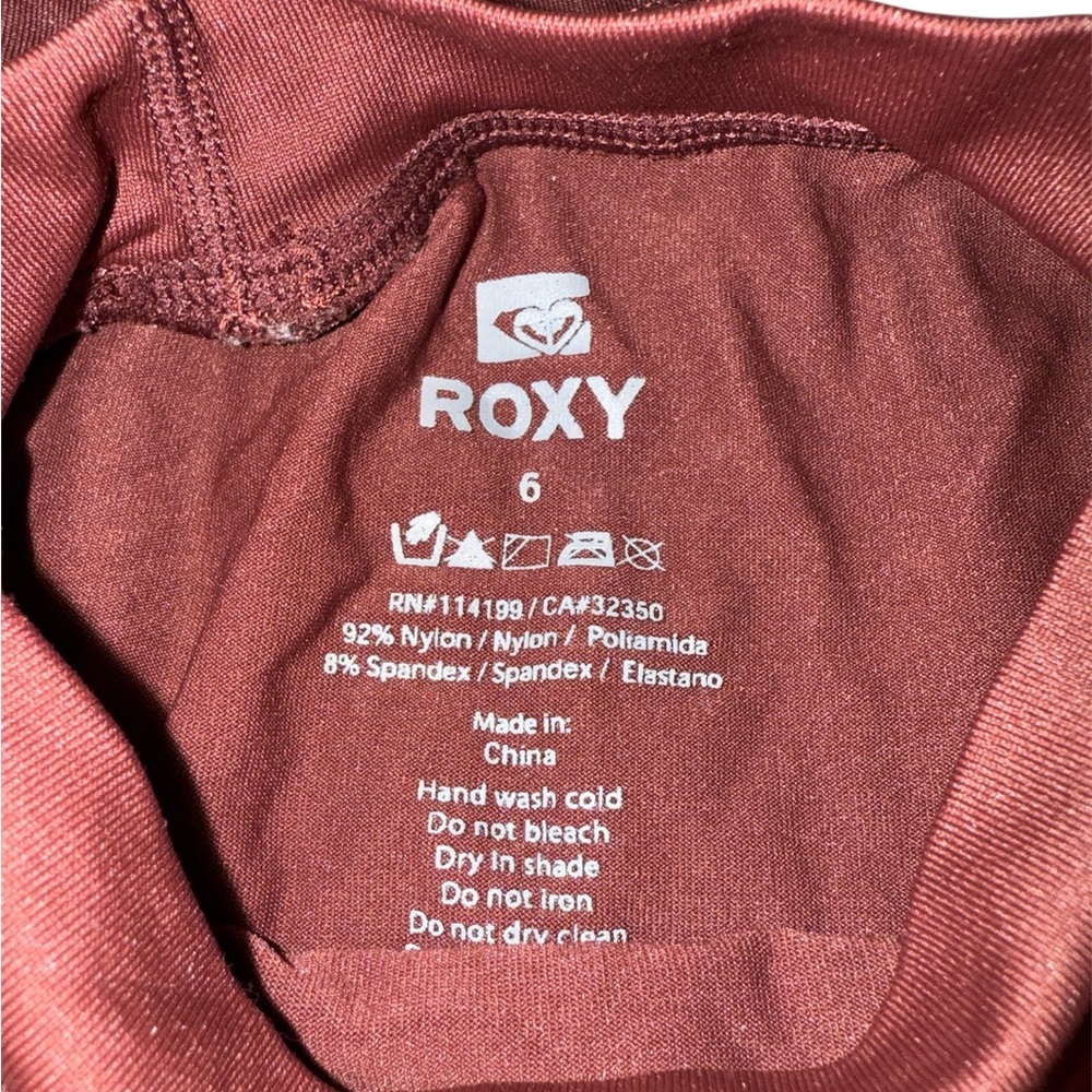 Roxy Sun Protection Rashguard Top size 6 - Picture 3 of 3